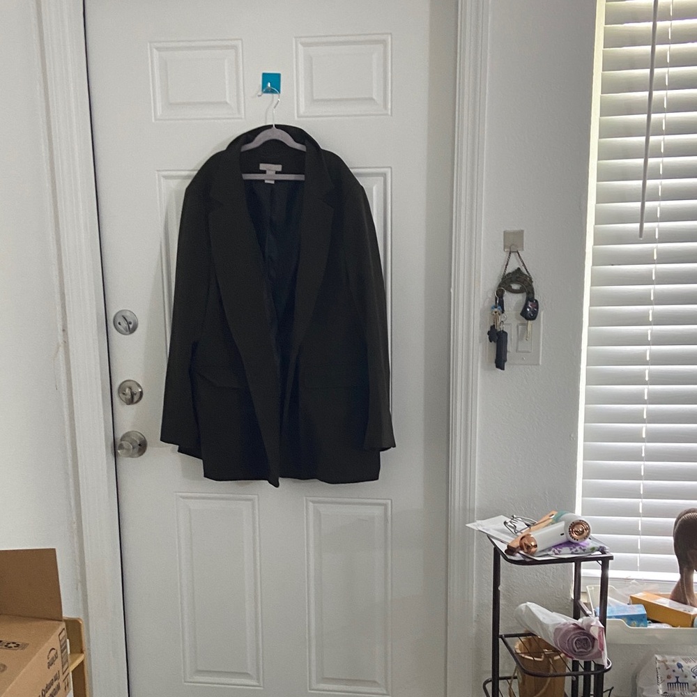 H&M Black Blazer